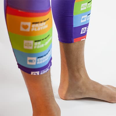 ankle view of colourfull legging